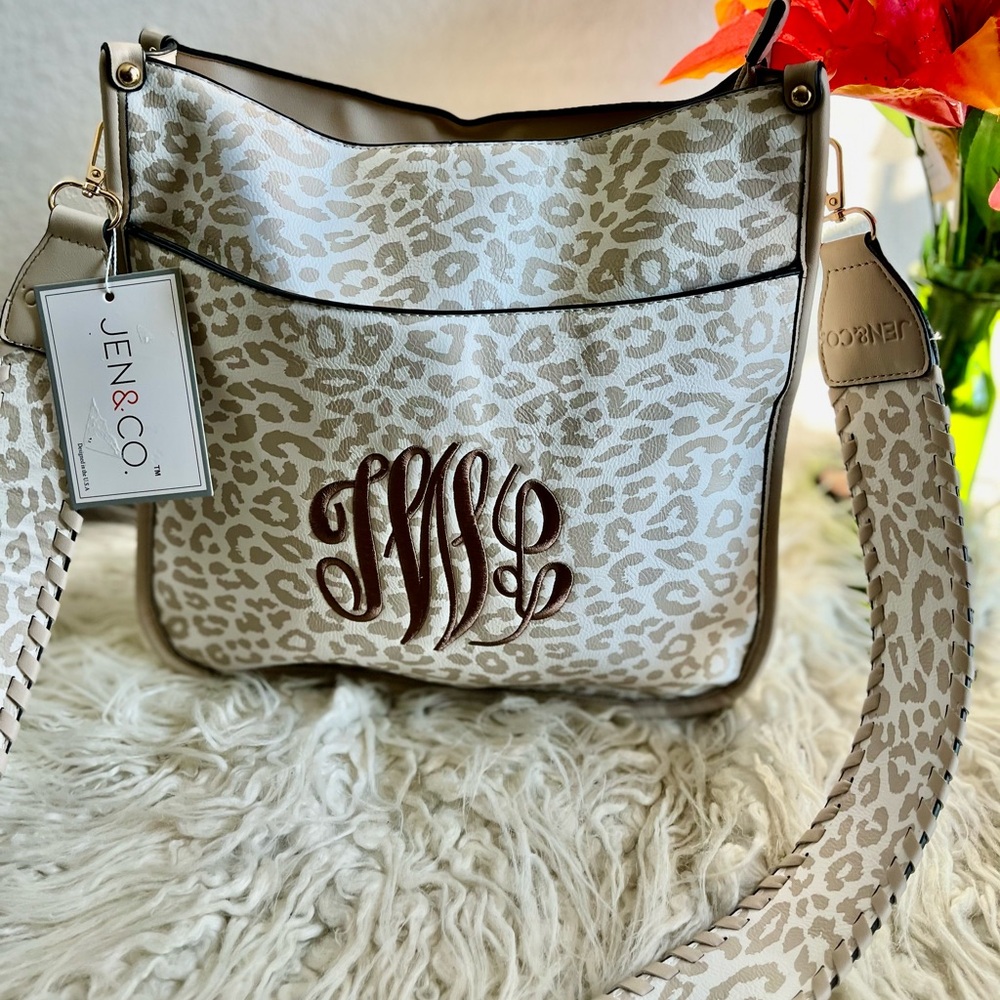 NWT Jen & Co Cream and Beige Vegan Leather Messenger